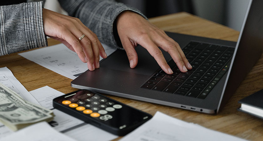 Global Payroll: Navigating 13th and 14th - Month Salaries