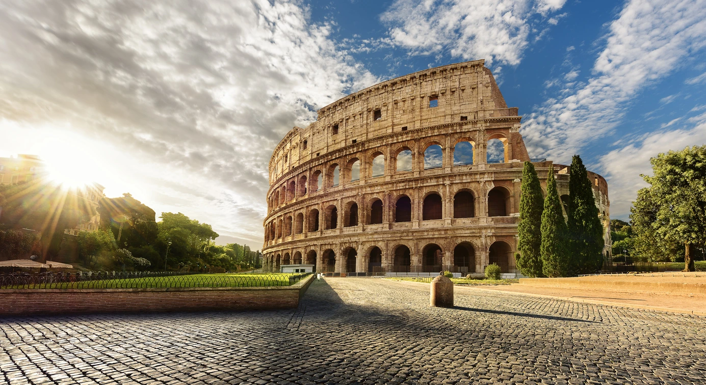 Hiring in Italy: TFR, 13th & 14th Salary Explained